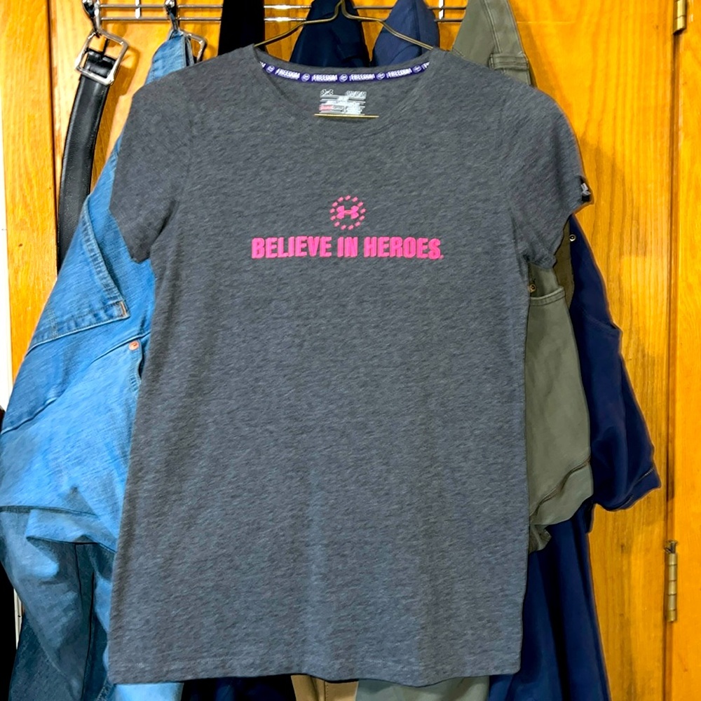 Under Armour heat gear Grey Wounded Warrior Project Women’s T-Shirt